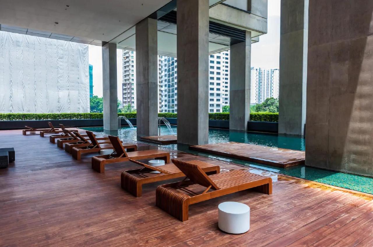 Luxury Arcoris Mont Kiara Nx 163Mall 1Bedroom 4 Pax Kuala Lumpur Exterior photo